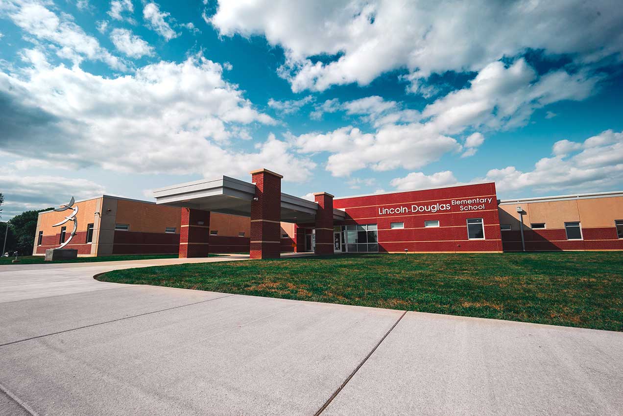 Lincoln-Douglas Elementary School - Quincy Public Schools