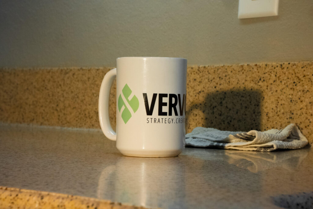 vervocity bad product image | Vervocity mug product shot with good lighting
